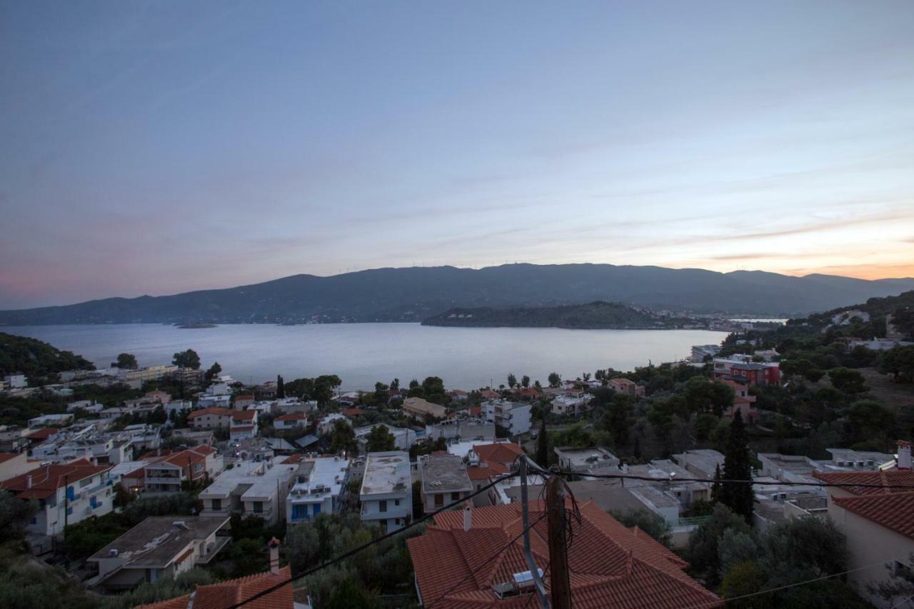 Kalavria Luxury Suites - Magnificent Sea View Of Poros Poros Town Exterior foto
