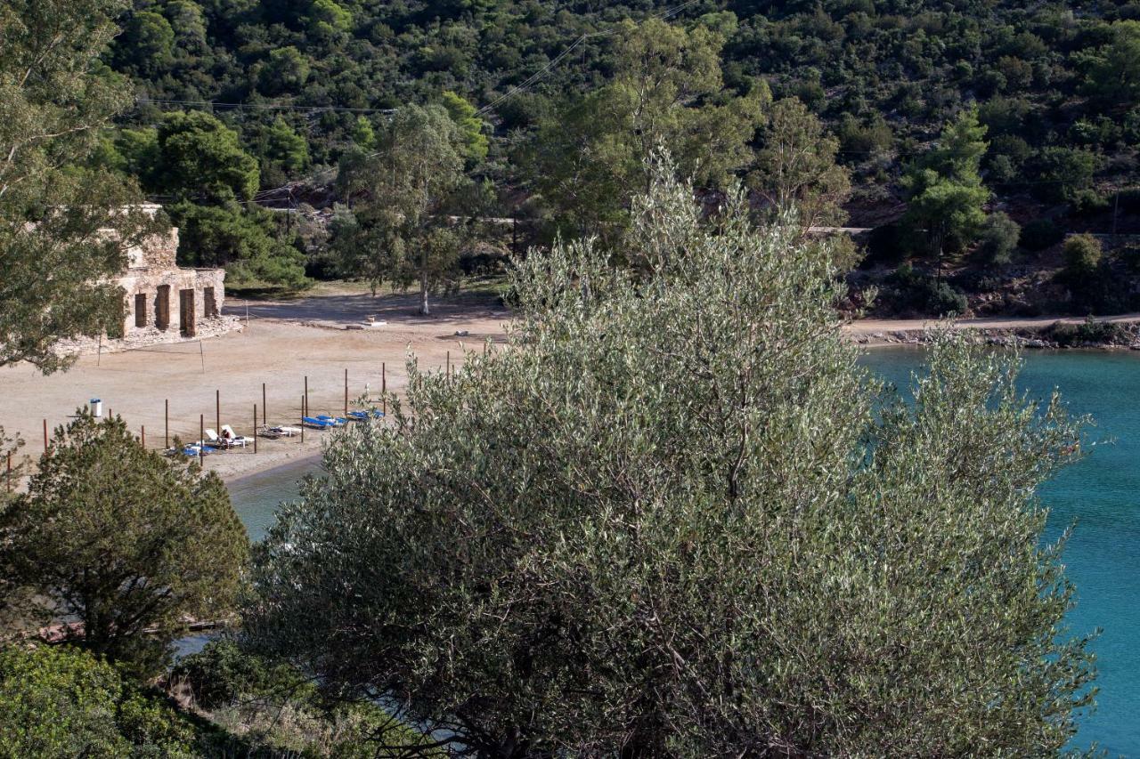 Kalavria Luxury Suites - Magnificent Sea View Of Poros Poros Town Exterior foto