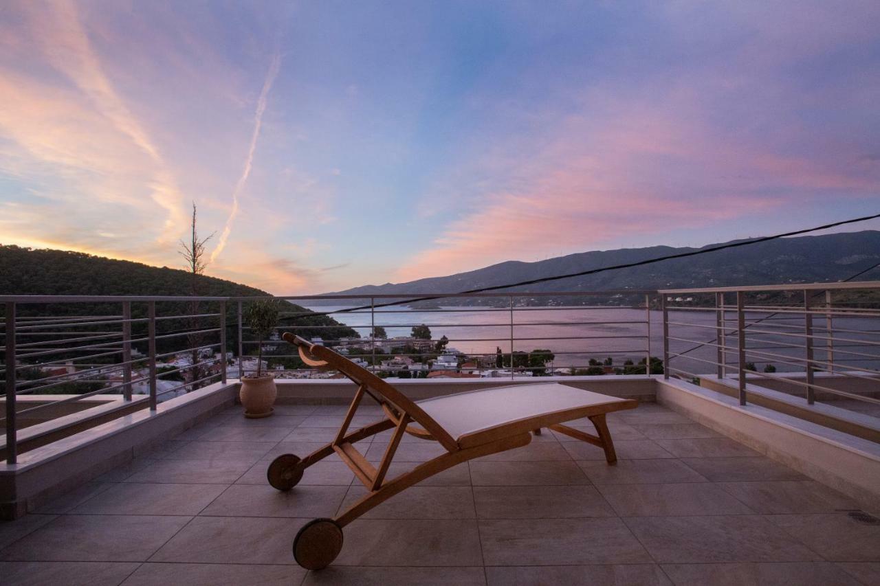 Kalavria Luxury Suites - Magnificent Sea View Of Poros Poros Town Exterior foto
