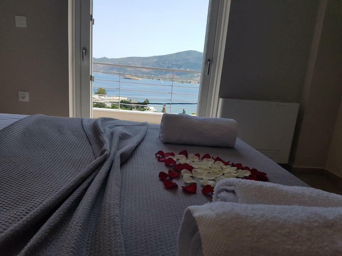 Kalavria Luxury Suites - Magnificent Sea View Of Poros Poros Town Exterior foto